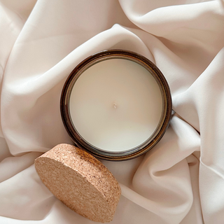 Radiant: Mahogany Ginger Candle 10 oz.