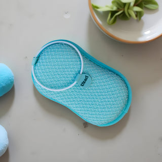 U-Scrub Exfoliator, Antibacterial, Quick-Drying & Machine Washable with Travel Bag