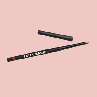Retractable Glide-On Lip Liner (available in 4 shades)